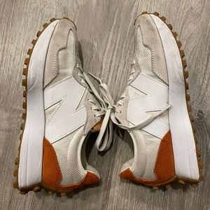 New Balance 327 Sneaker, Size 6 (Women’s)